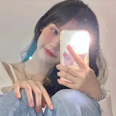 黑暗中的两个人